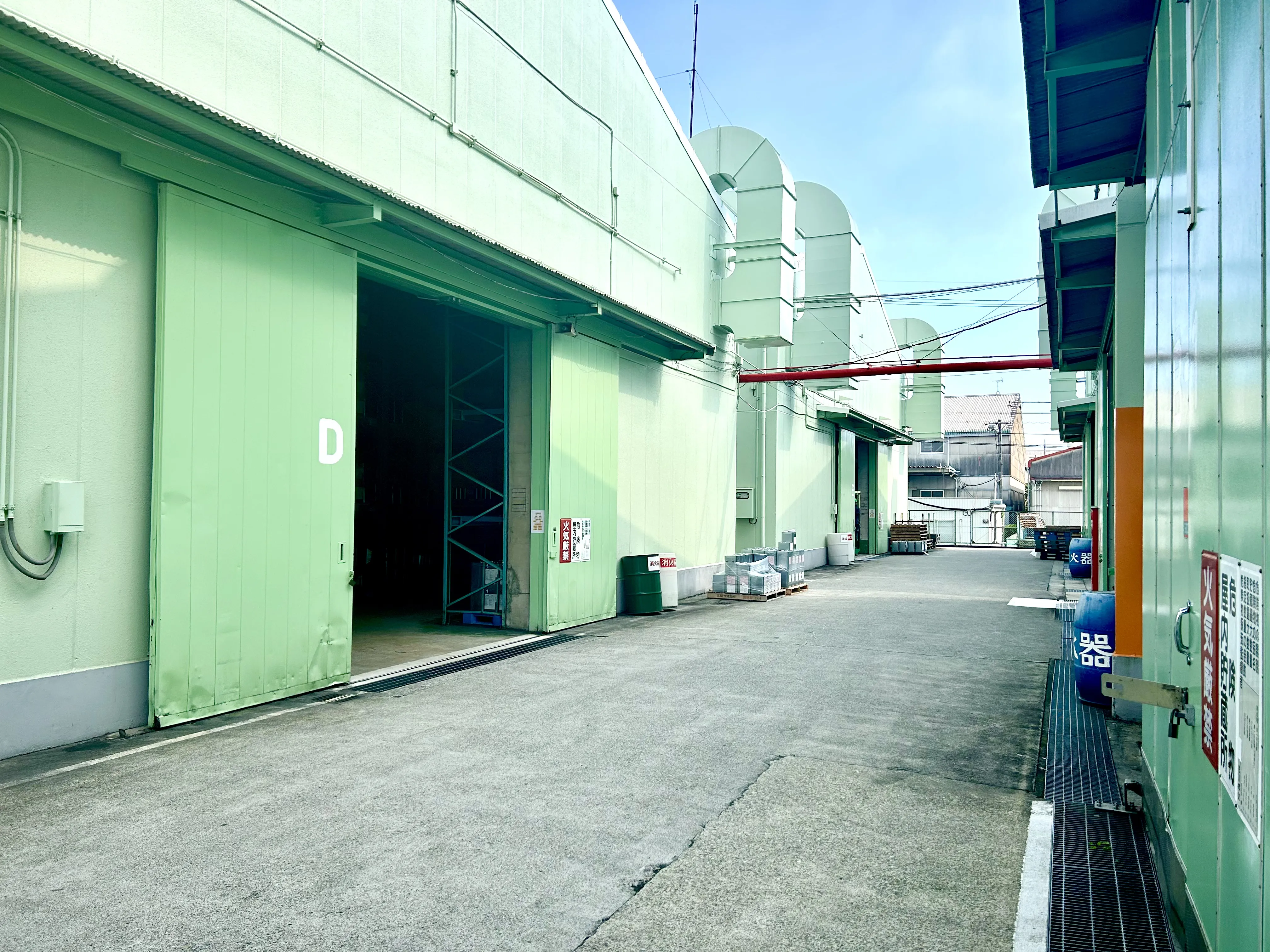 東田中危険物倉庫中心通りの写真